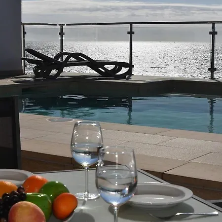 Mit Privatpool Fuer 6 Personen Ca 246 Qm In Nerja, Andalusien Costa Del Sol *