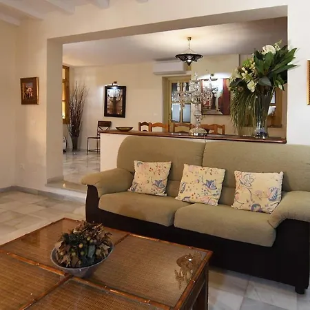Holiday home Mit Privatpool Fuer 6 Personen Ca 246 Qm In Nerja, Andalusien Costa Del Sol *
